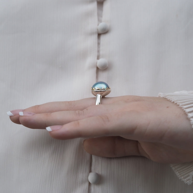 Blue Made Pearl Scalloped Ring