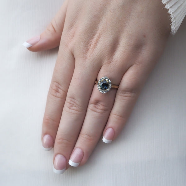 Teal Sapphire Graduated Diamond Halo