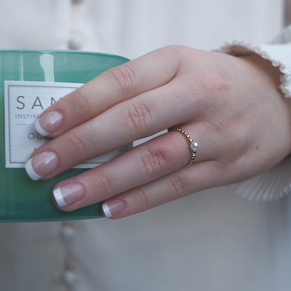 Pearl graduated Ball Stacker Ring