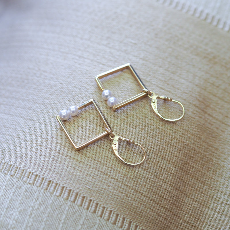 Square Shape Akoya Pearl Earrings