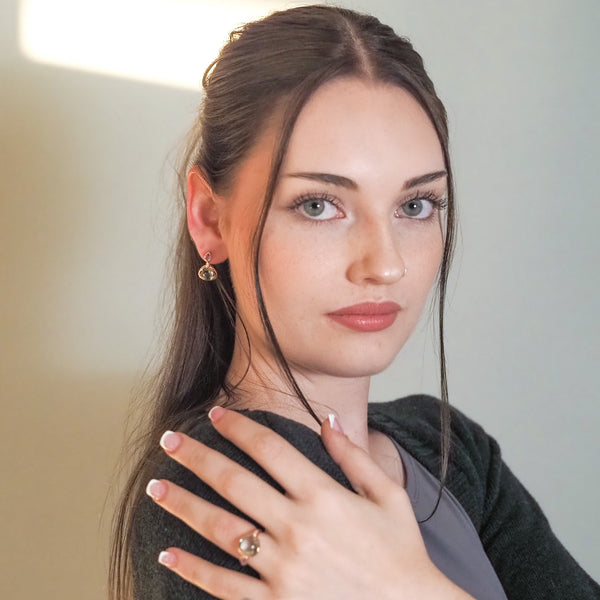 Mint quartz and Amythest cabochon earring