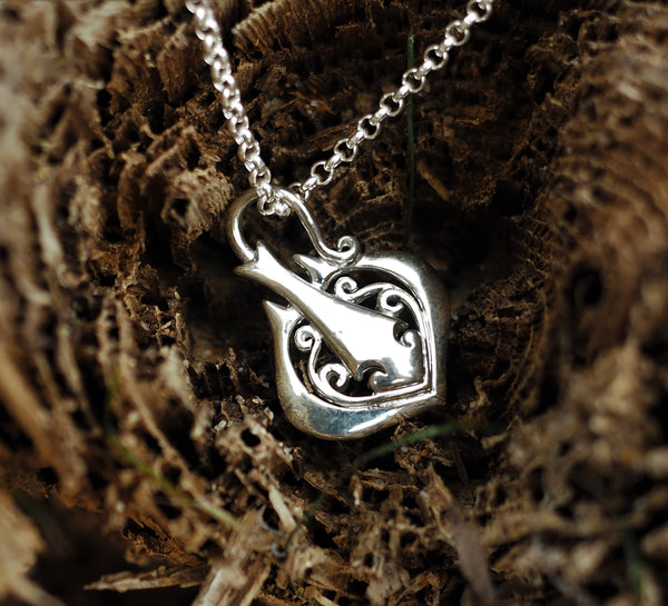 Silver Sting Ray Pendant